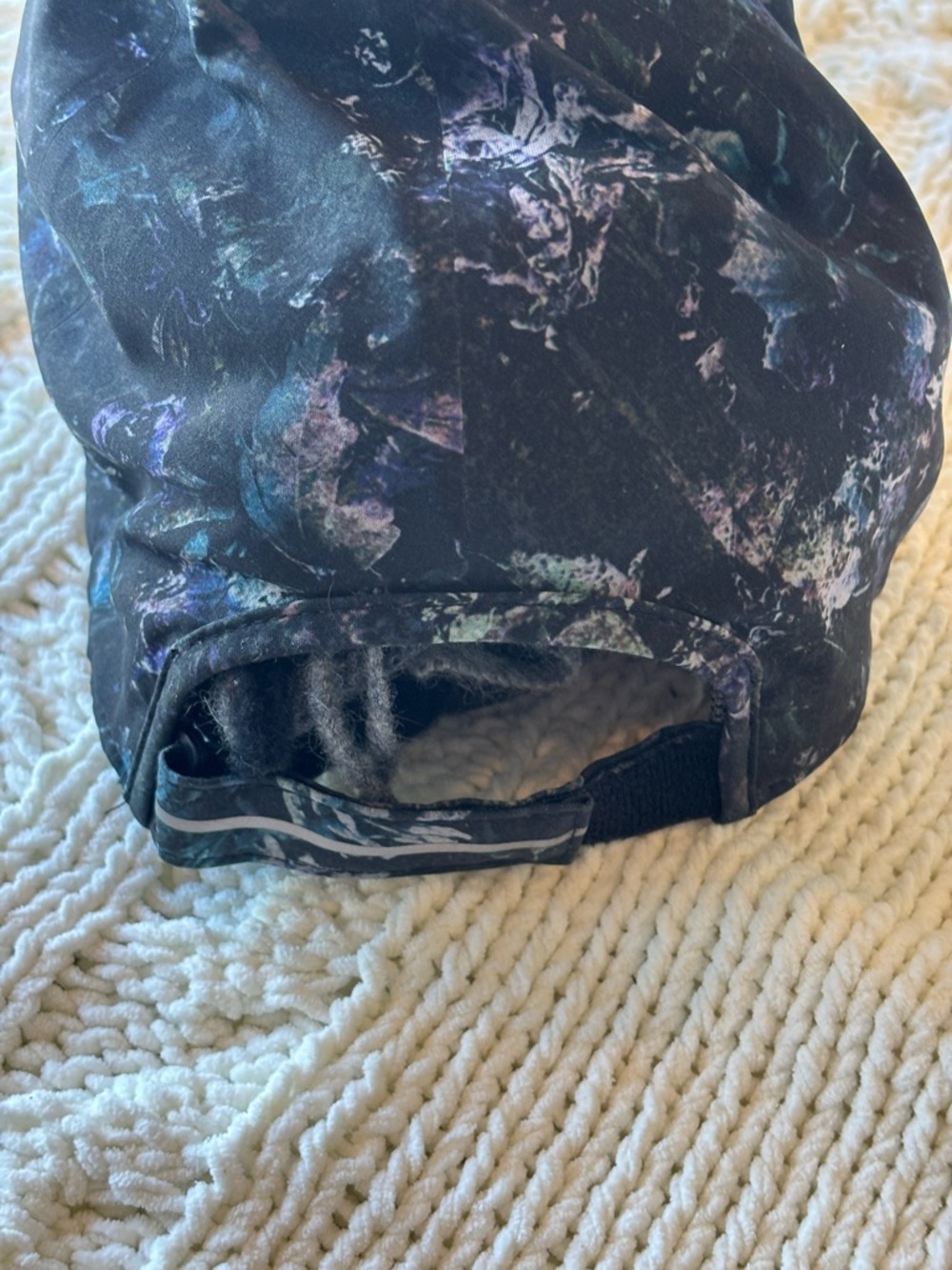 lululemon athletica Black Cap with Multicolor Marble Accents - Picture 4 of 5